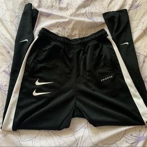 Nike MCMLXXII joggers black